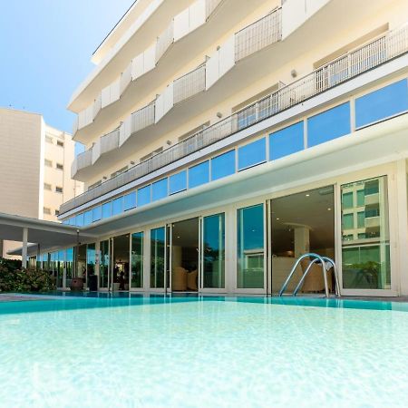 Hotel King - Azzurro Club Milano Marittima Kültér fotó