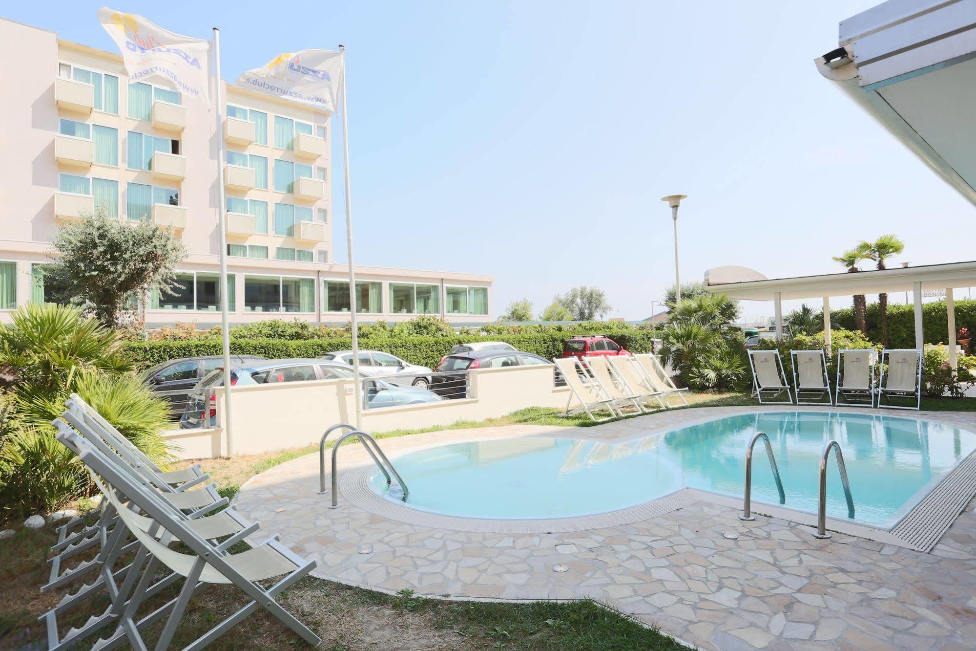 Hotel King - Azzurro Club Milano Marittima Kültér fotó